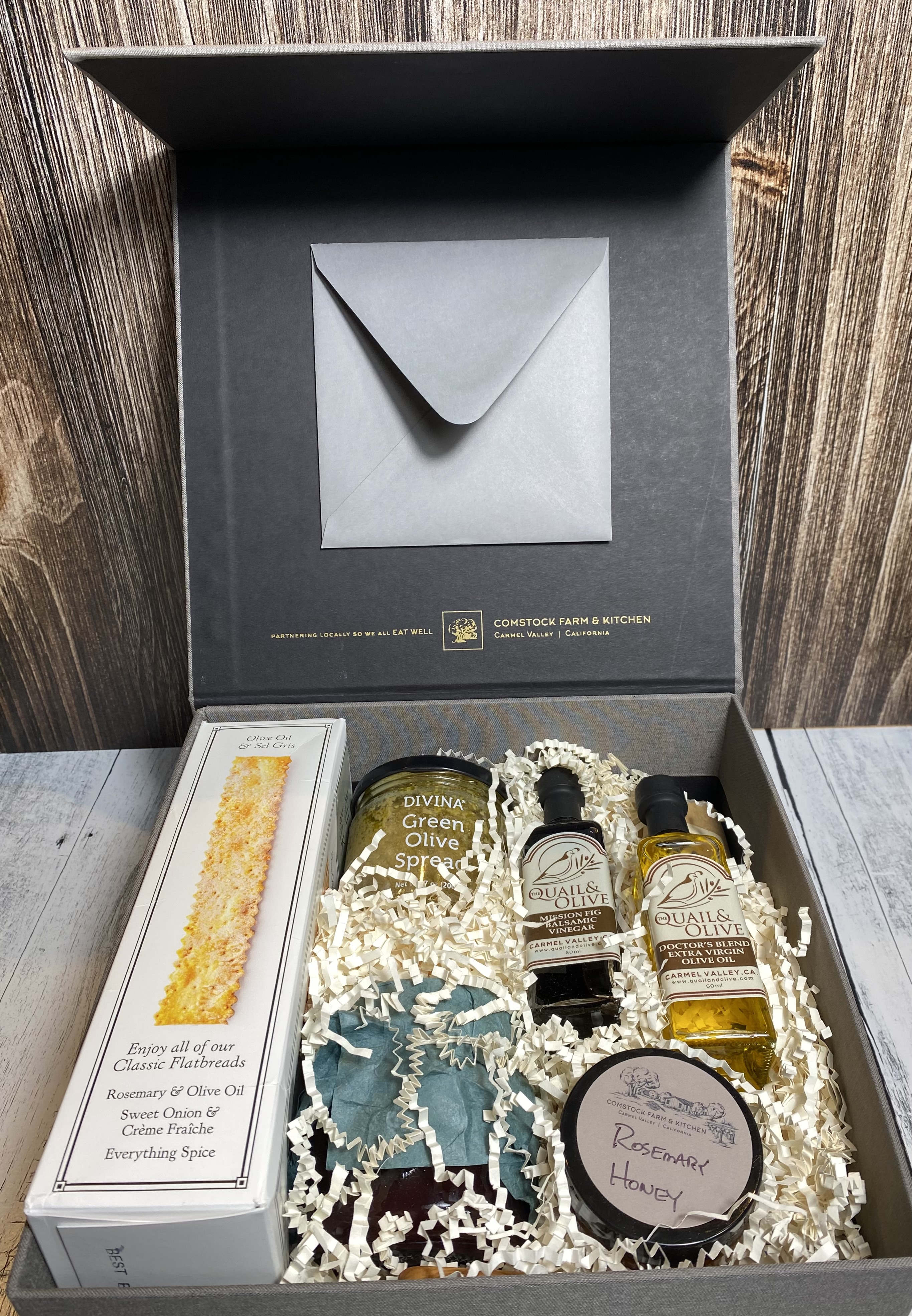 Product Image for Gift Box: Linen Luxury